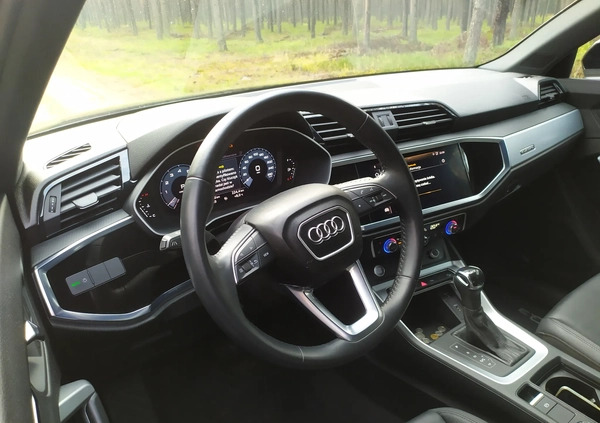 Audi Q3 cena 154000 przebieg: 39000, rok produkcji 2020 z Skierniewice małe 154